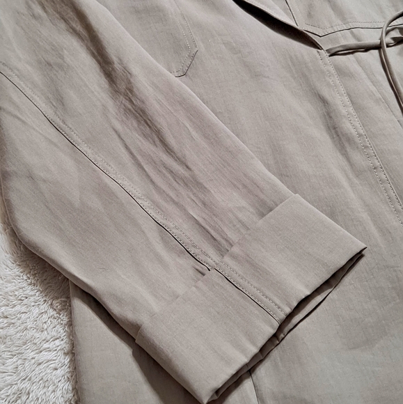 Zara~Minimalist Flowy Crossover Jacket - Picture 6 of 8